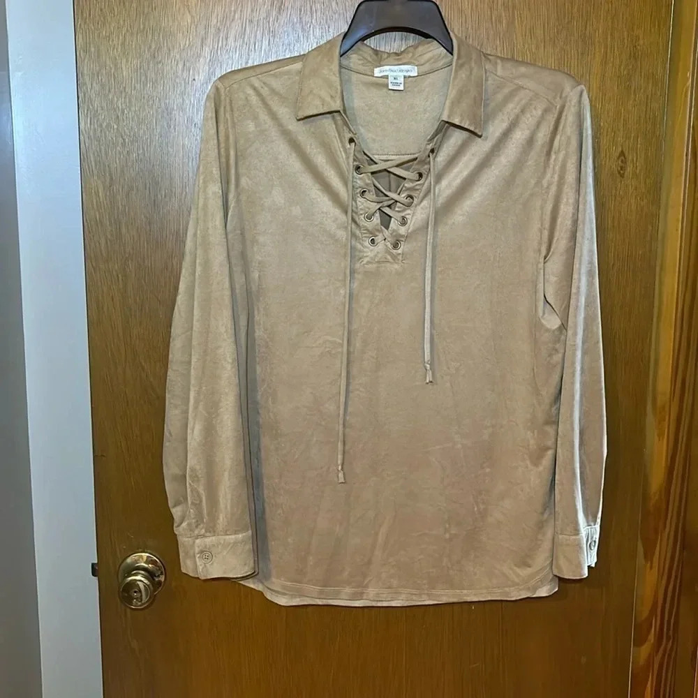 John Paul Richard Lace Up Blouse Super Soft and Looks Great Size XL